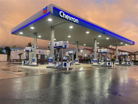 Tucson, AZ. . Closest chevron gas station
